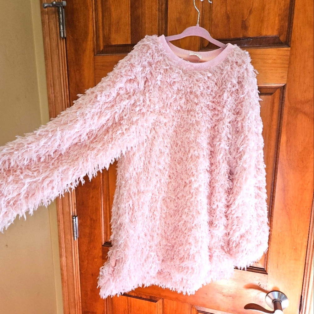 NWT. M.L. Kids Shag Sweater